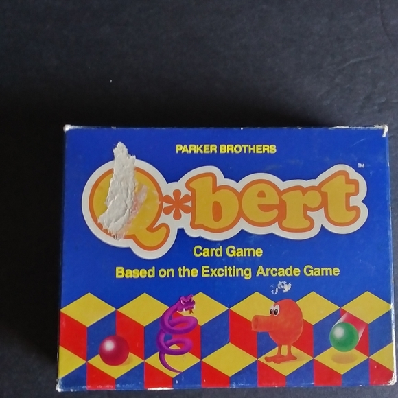 Vintage 1983 Q-bert card game - Picture 2 of 2